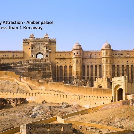 Spot On 38085 Hotel Amer Palace Джайпур Екстериор снимка