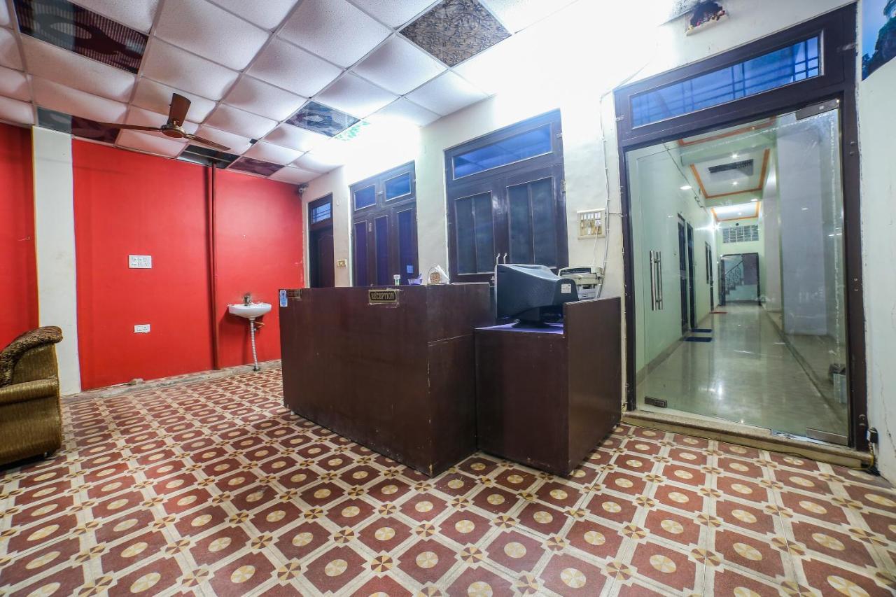 Spot On 38085 Hotel Amer Palace Джайпур Екстериор снимка